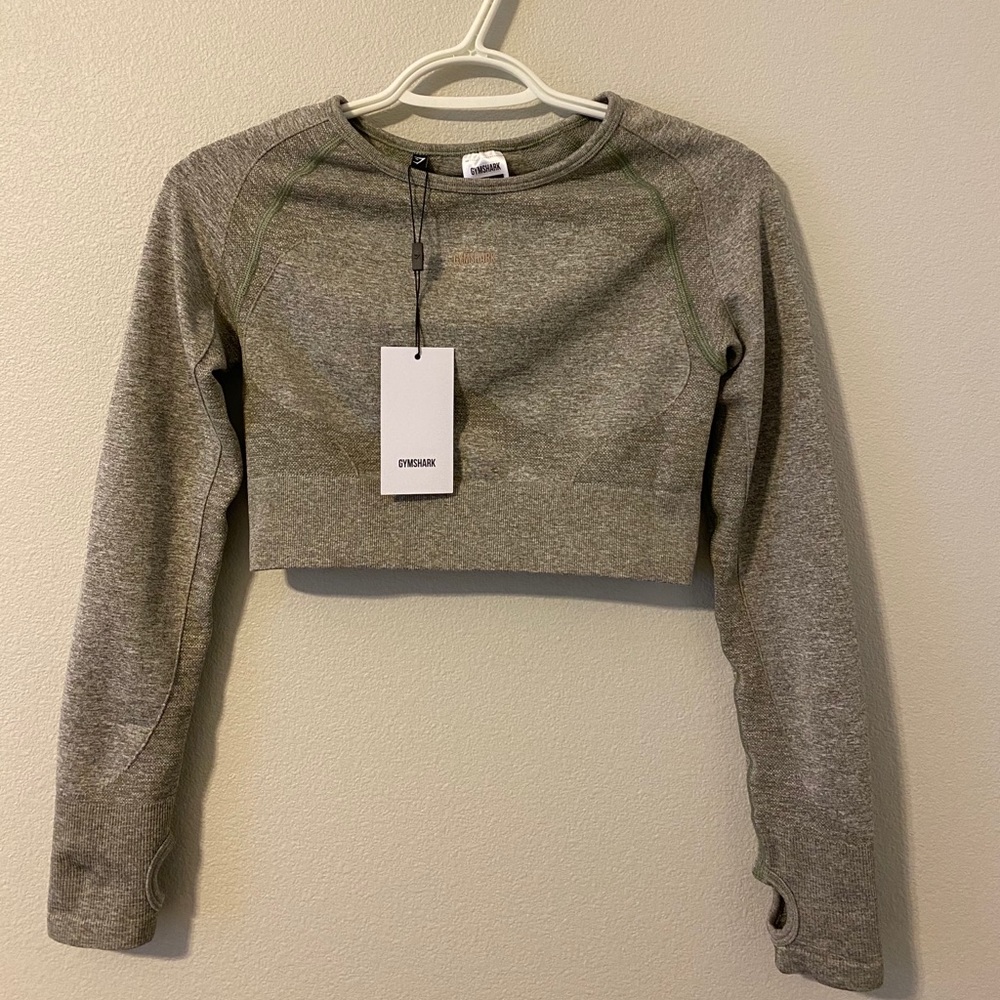 Gymshark crop top- long sleeves
